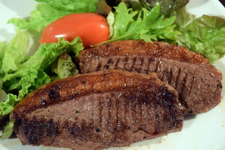 steaks-1333513_960_720